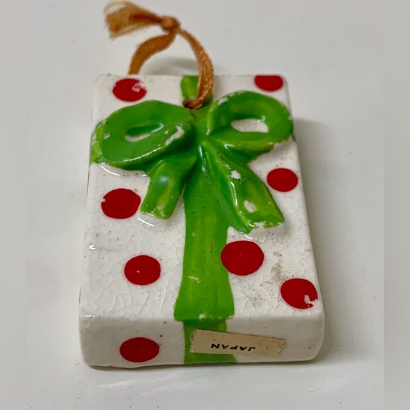 Mid Century Post WWII Japan Glazed Ceramic Christmas Present Ornament - Picture 9 of 13